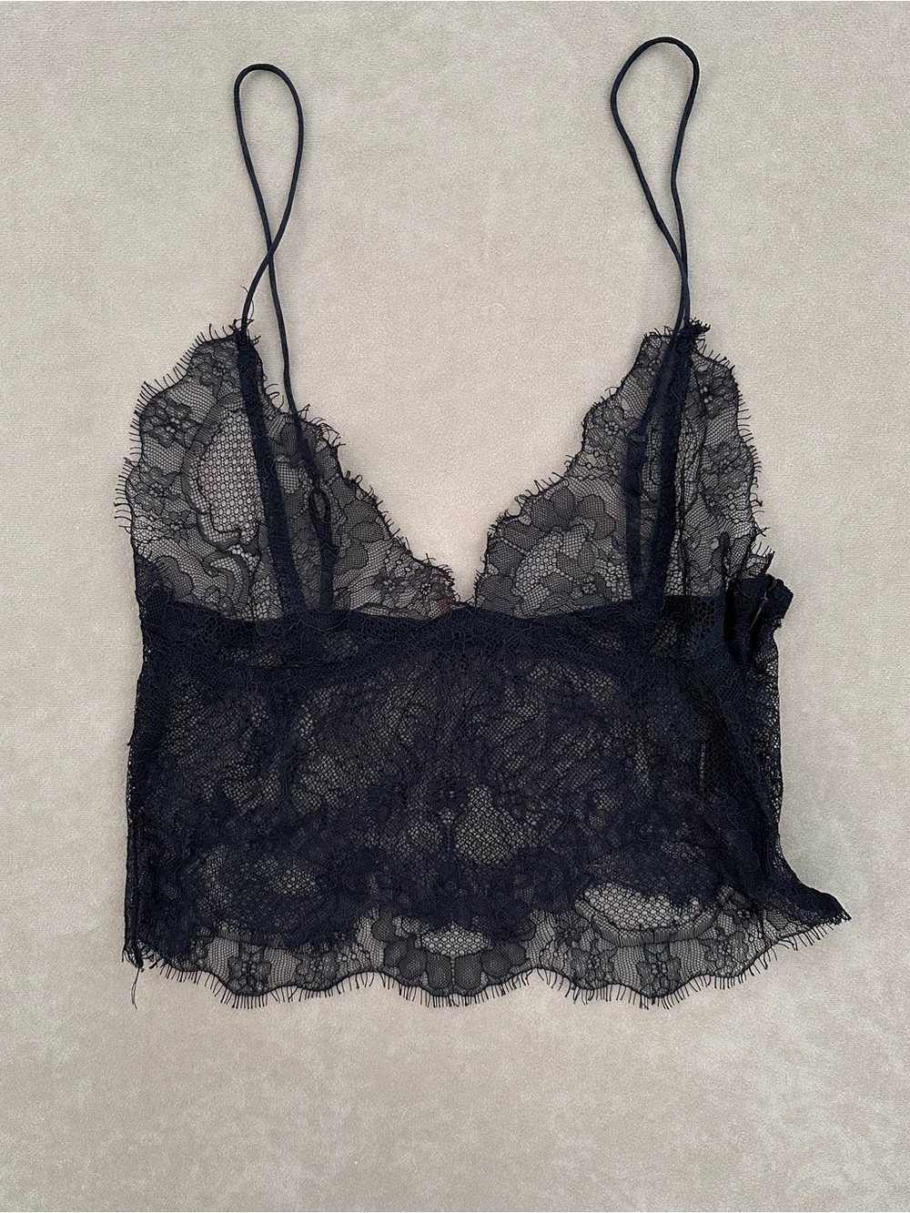 ✰  LACE BRALETTE ✰